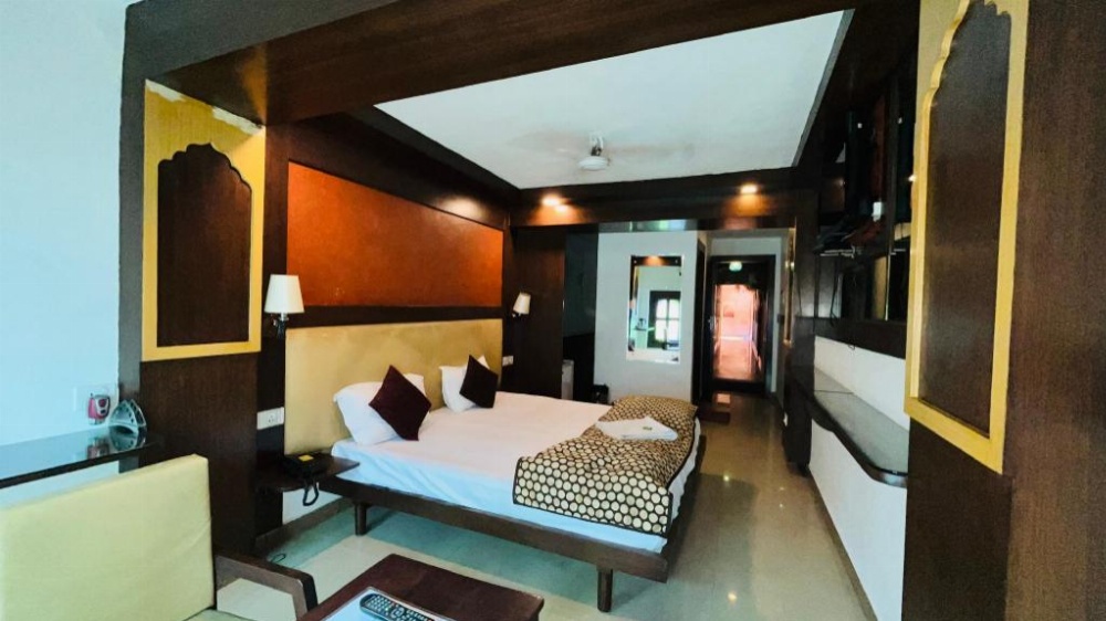 Room image 2